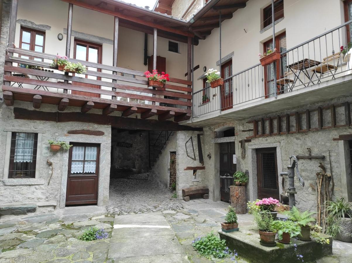 La corte del pane Valbrona Esterno foto